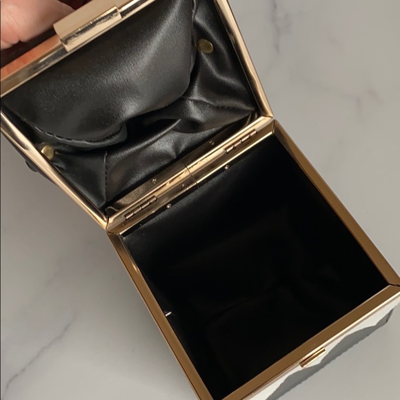 Cecilia Ma BW wrist bag - Picture 4 of 9